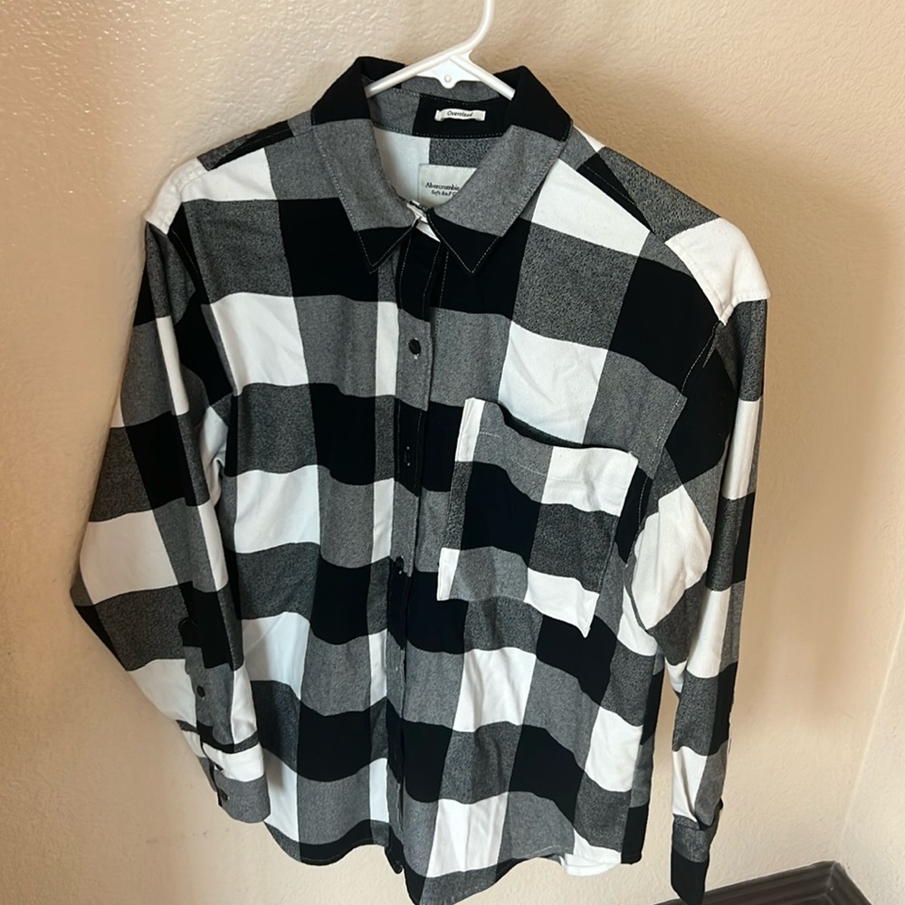 Abercrombie and Fitch - women’s plaid shirt